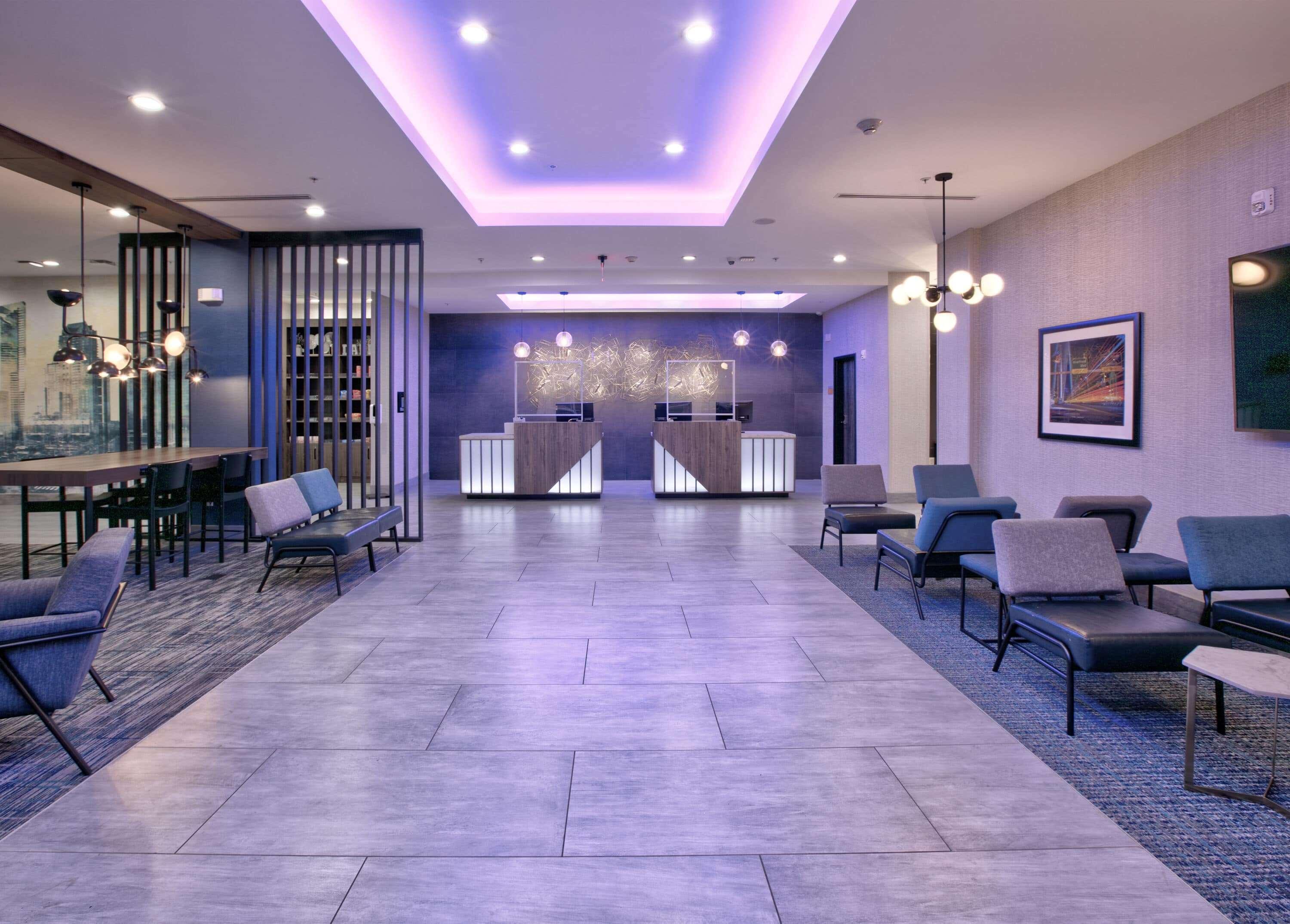 La Quinta Inn & Suites By Wyndham Dallas/Fairpark Exterior photo